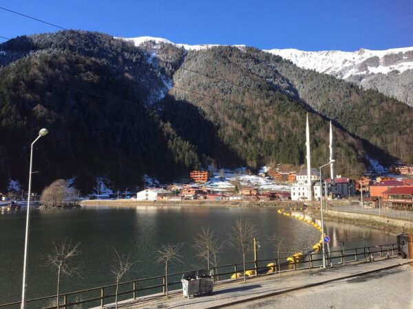 فنادق مطلة على بحيرة اوزنجول فندق دوغا اوزنجول 2024